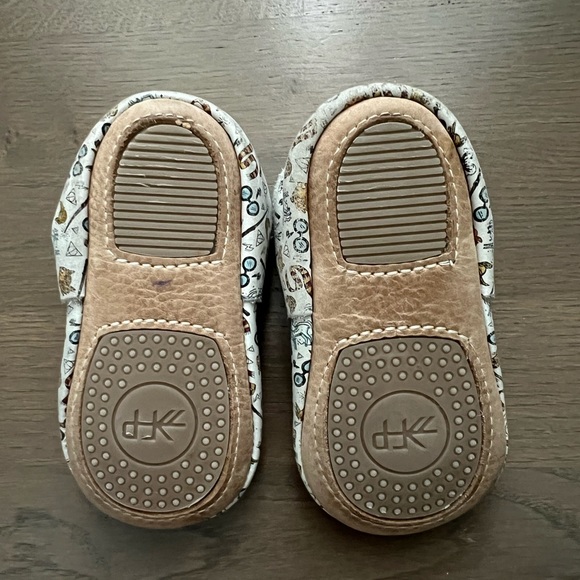 Freshly Picked | Harry Potter City Mocc - Picture 3 of 4